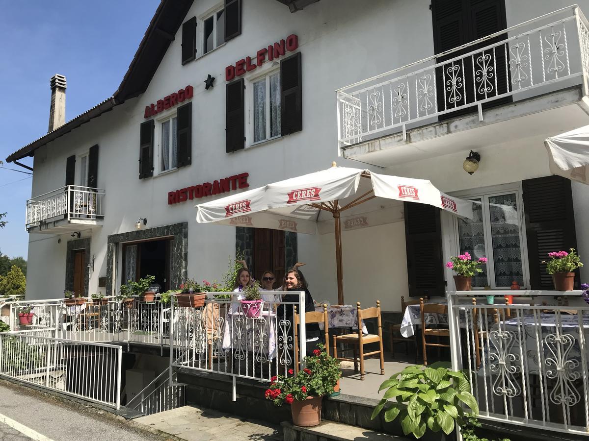 Albergo Delfino San Pietro d'Olba Eksteriør billede
